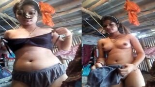 Hot girl XXX desi village dress wear clip MMS
