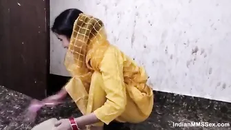 Indian maid yellow dress stripping hot sex